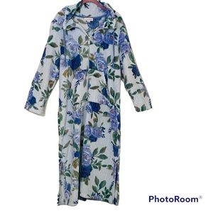 Stan Herman English Rose Plush Long Full Zip Lounger Size M Blue Floral Cozy
